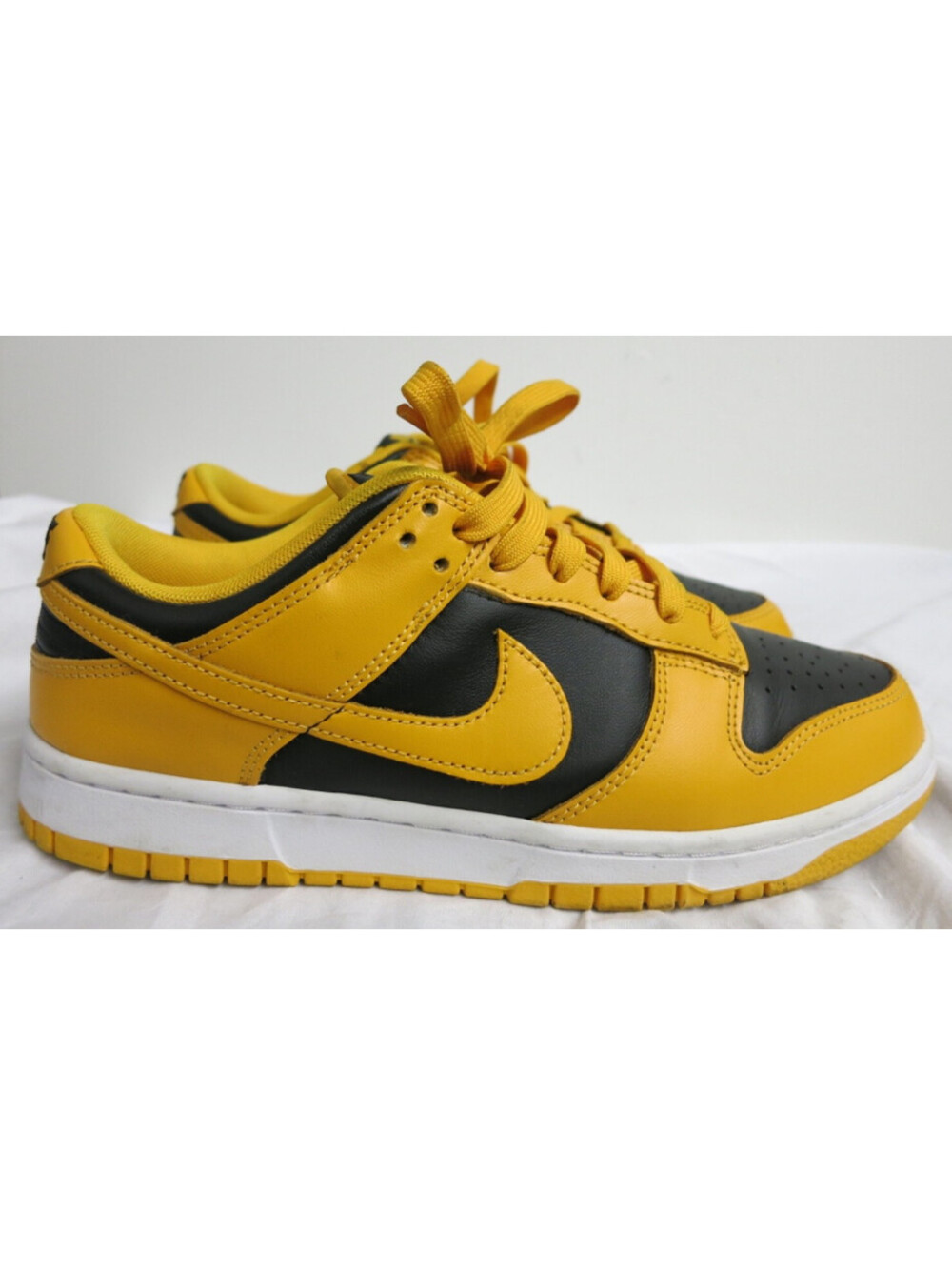 Nike Dunk Low Retro Goldenrod Black Yellow Sneakers DD1391-004 Mens Size 9